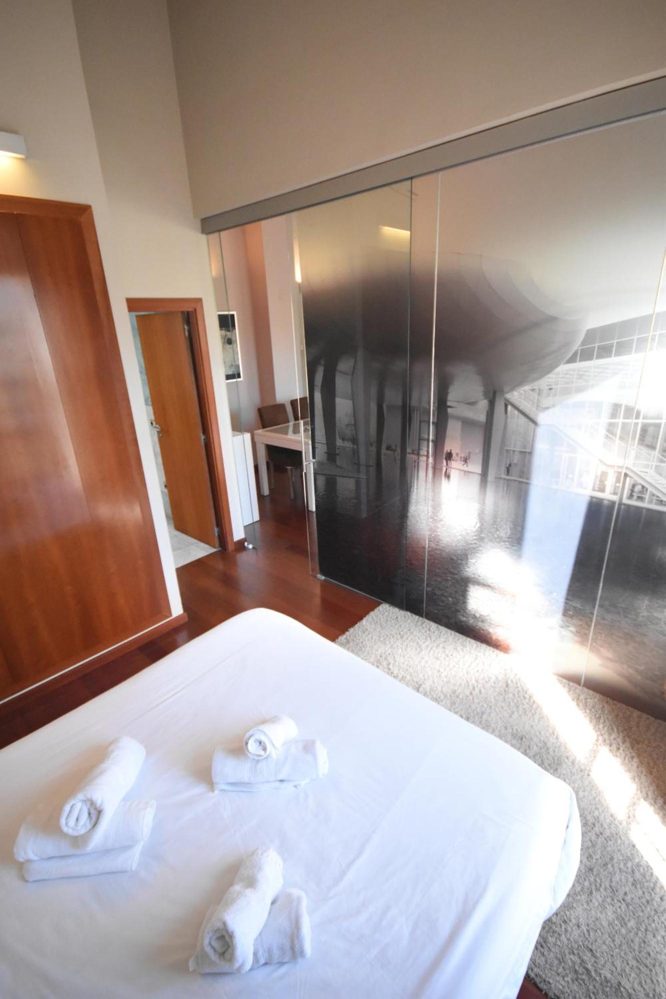 Bello Apartamento En La Plaza Del Tossal Valencia Kültér fotó